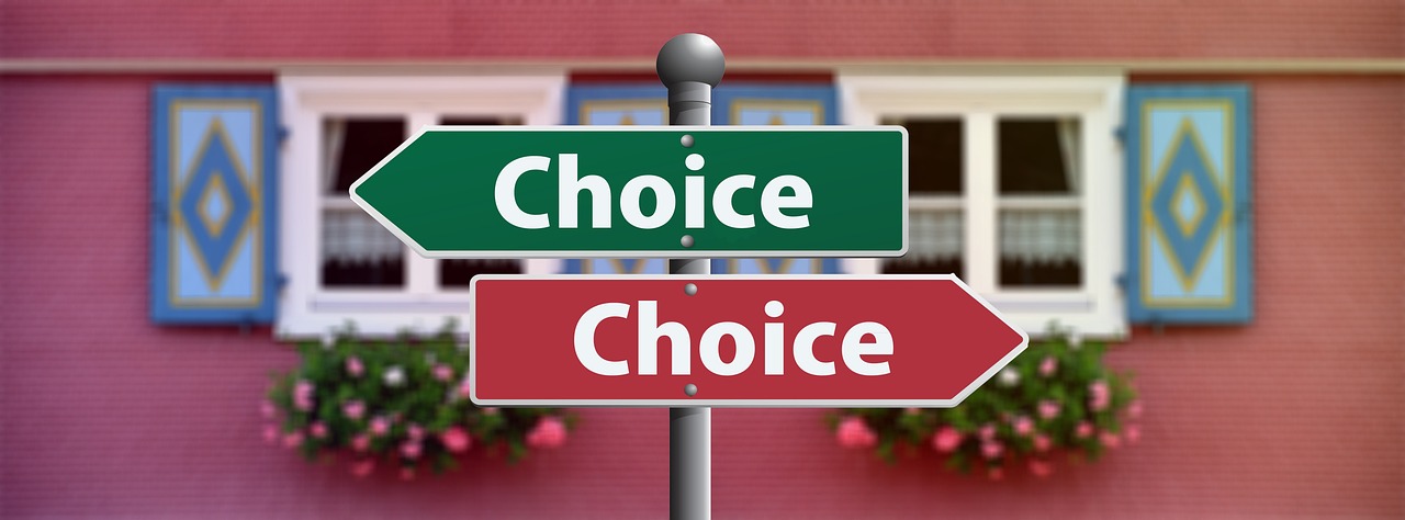 Exploring the Role of Data Analytics in Military Decision-Making